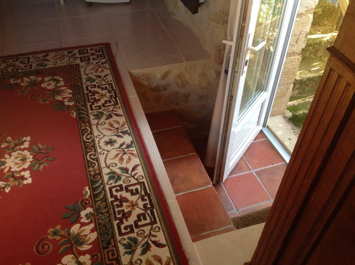 Le Prieure Bed and Breakfast Saint-Pey-de-Castets Buitenkant foto